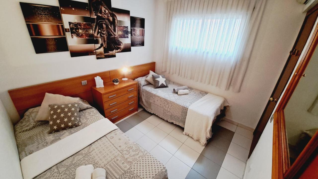 Apartamentos Montblanc Familidays 013 Салоу Екстериор снимка