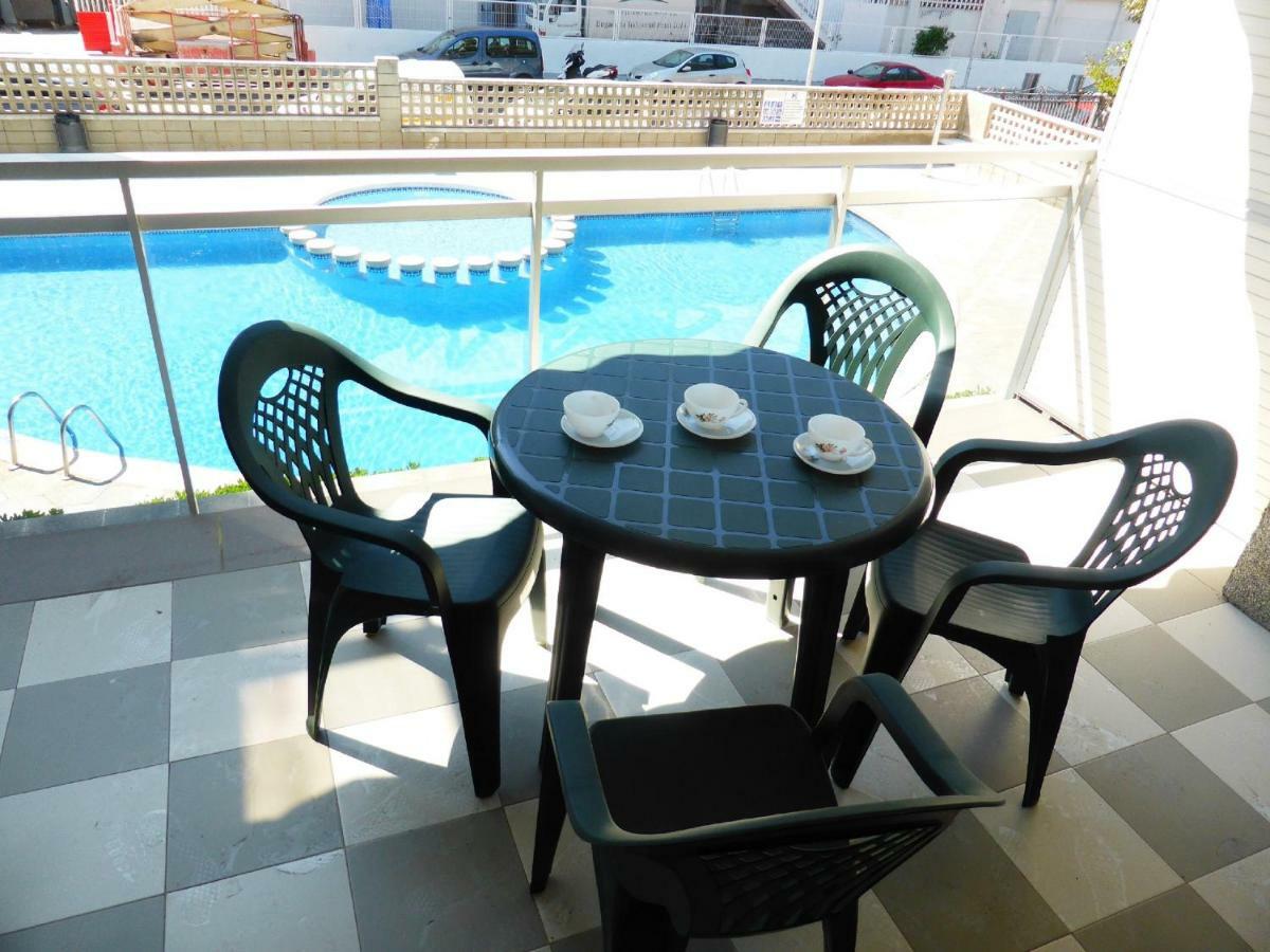 Apartamentos Montblanc Familidays 013 Салоу Екстериор снимка